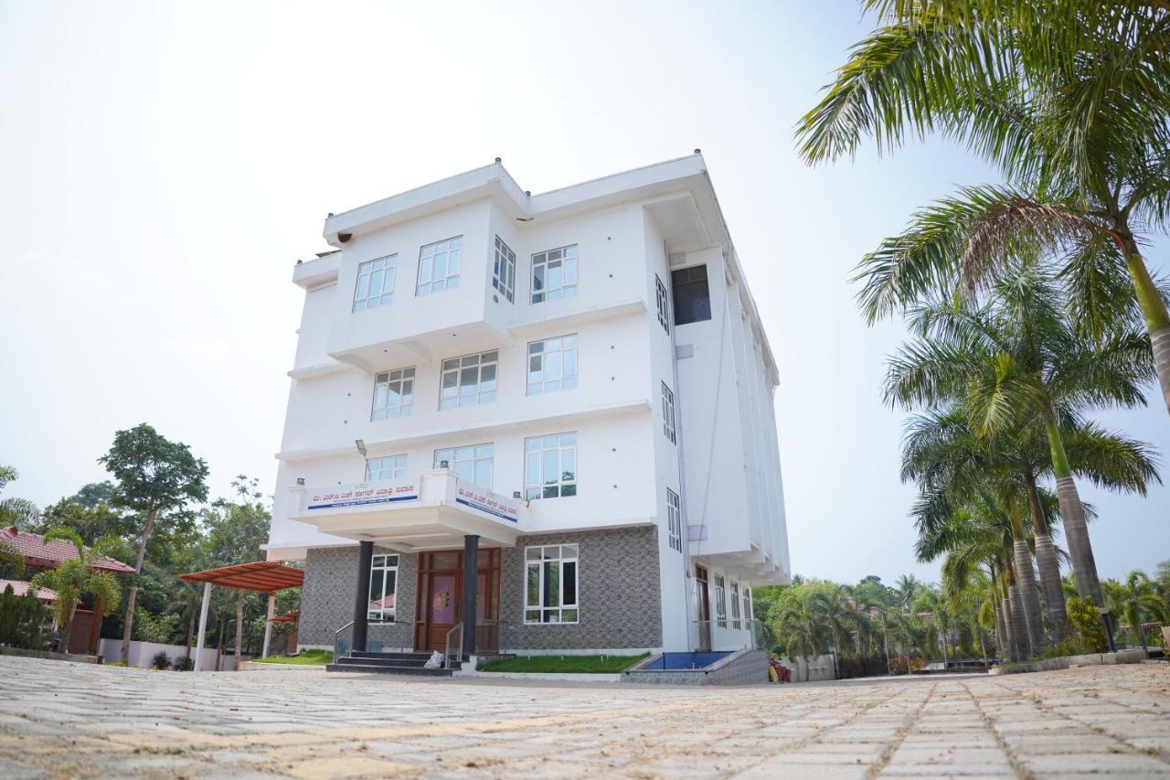 Hotel Nts Sagar Yatri Nivas Kundapura Exterior foto